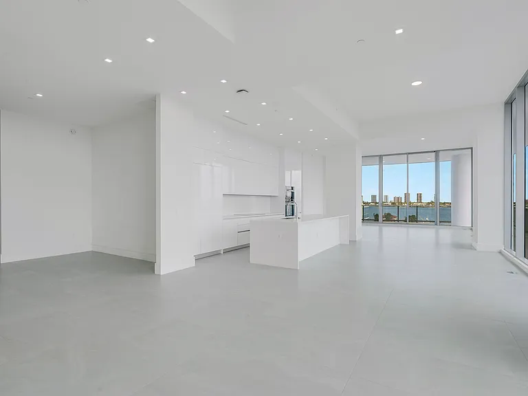 220 Lake Shore Dr #612 — Photo 14
