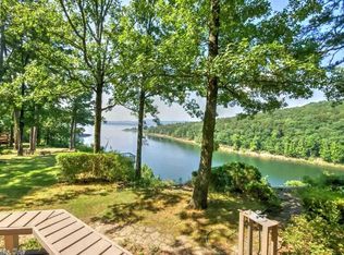 104 Tee Pee Trl, Fairfield Bay, AR 72088