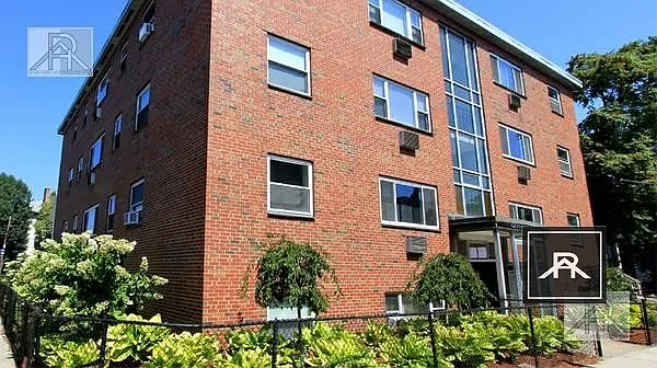 36 Gardner St #4 — Photo 11