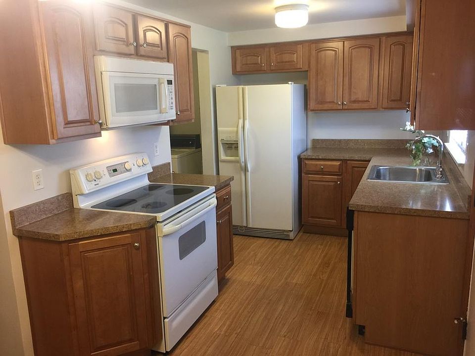 1st image of 515 Stone Villa Ct APT 3B