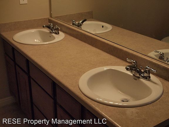 5th image of 6862 N Burgess Dr