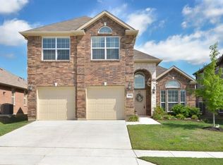 933 Witherby Ln, Lewisville, TX 75067