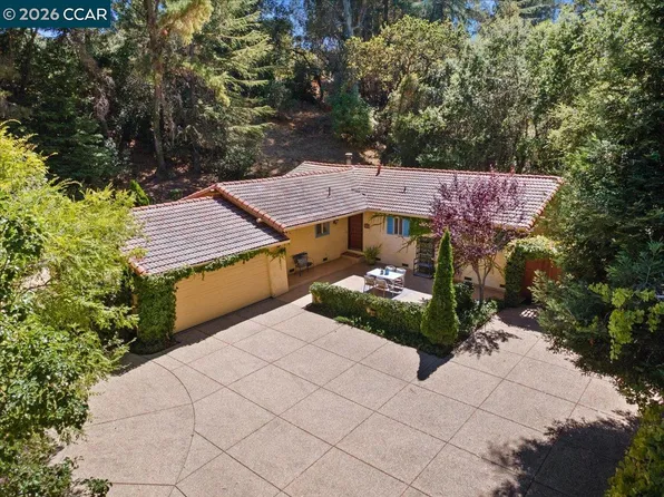 1555 Pleasant Hill Rd, Lafayette, CA 94549