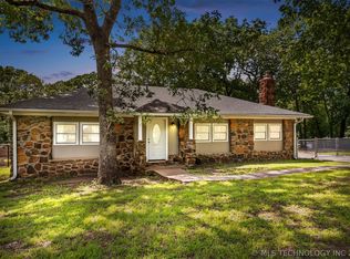 13327 N Shore Line Dr, Hulbert, OK 74441