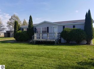 8550 Garfield Ave, Marion, MI 49665