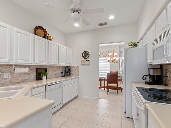 5th image of 23570 Wisteria Pointe DR #605