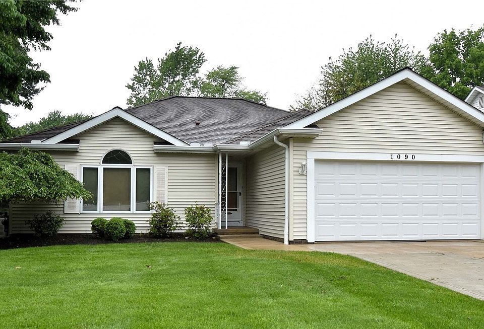 1st image of 1090 Valley Creek Dr
