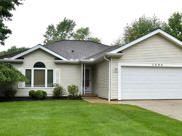 1090 Valley Creek Dr, Eastlake, OH 44095