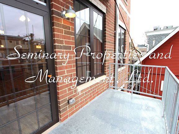 5th image of 3160 N Broadway St #305