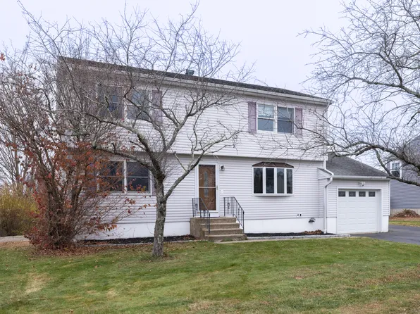 93 Tawny Thrush Road, Naugatuck, CT 06770