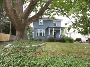 754 Goffle Rd, Hawthorne, NJ 07506