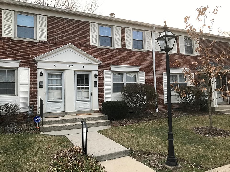 1st image of 1802 Kings Ct APT D