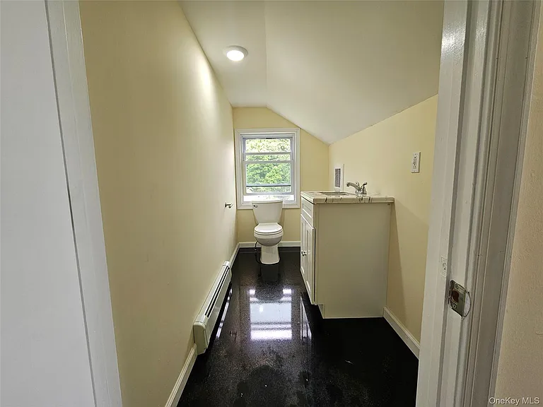 748 Greenville Tpke — Photo 23