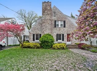 53 Meadowbrook Rd, Short Hills, NJ 07078