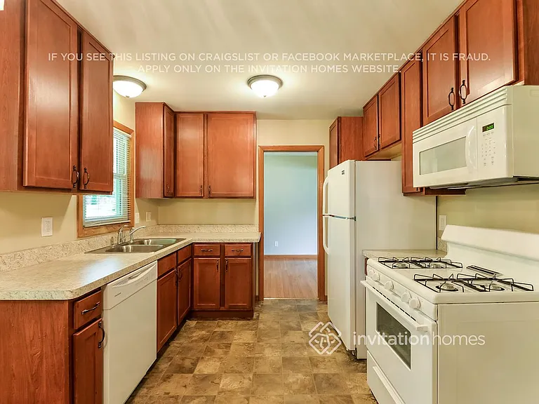 3790 Grand Ave — Photo 7