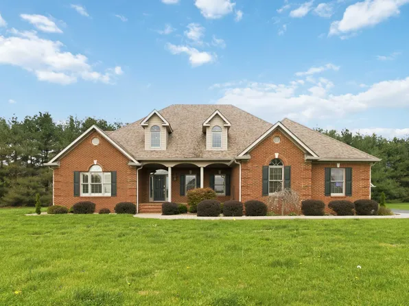 342 Master Ct, Hustonville, KY 40437