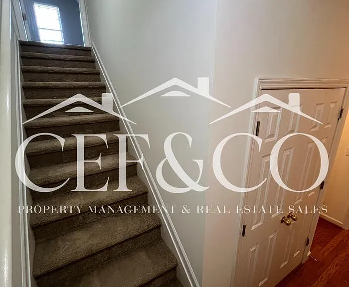 729 Lanyon Ln — Photo 21