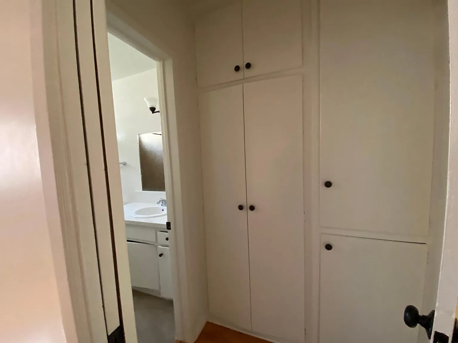 Studio, 500 sqft, $1,895 — Photo 4