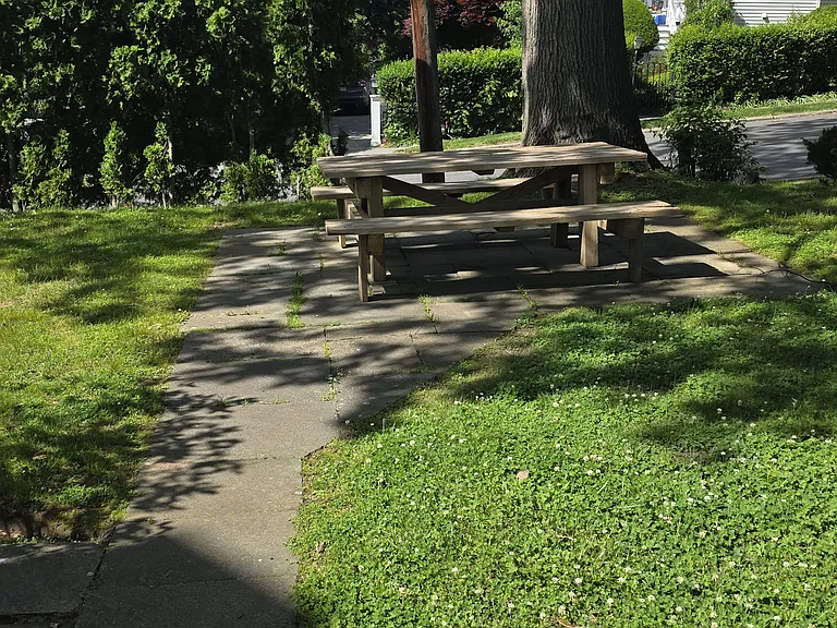 Neperan Rd — Photo 13