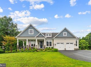 9801 Thoroughbred Rd, Warrenton, VA 20187