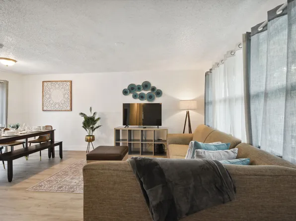 1024 Manor Dr #B, Orlando, FL 32807