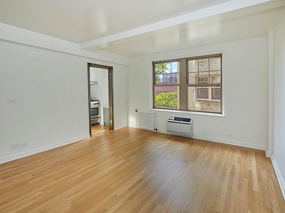 2nd image of 2 Horatio St APT 8D