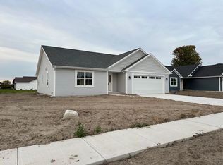 2147 S Ryan Ct, Bay City, MI 48706