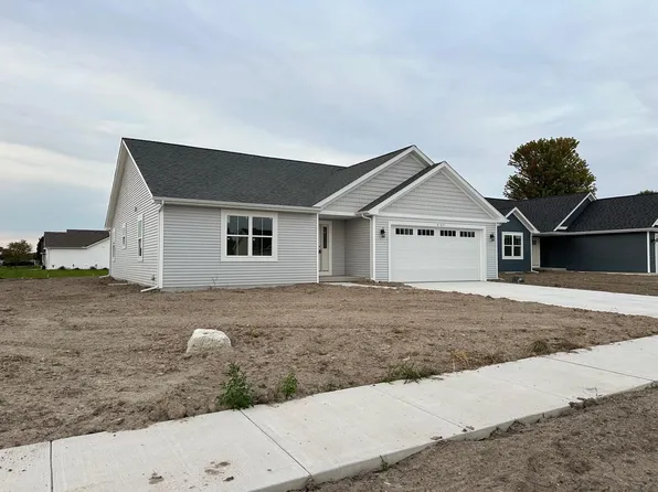 2147 S Ryan Ct, Bay City, MI 48706