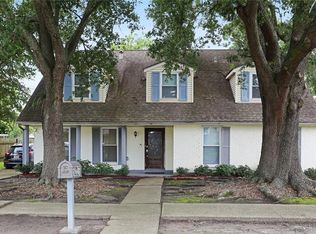 10321 Brookfield Dr, New Orleans, LA 70127