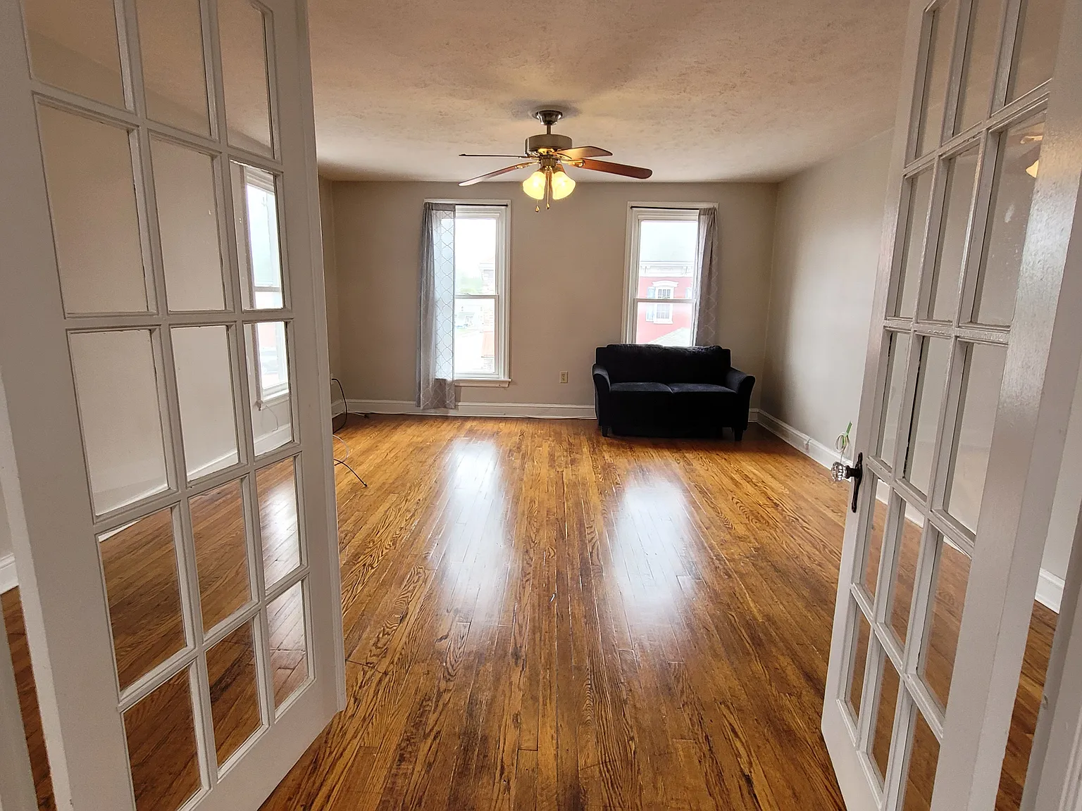 2 bed, 850 sqft, $1,195 — Photo 3