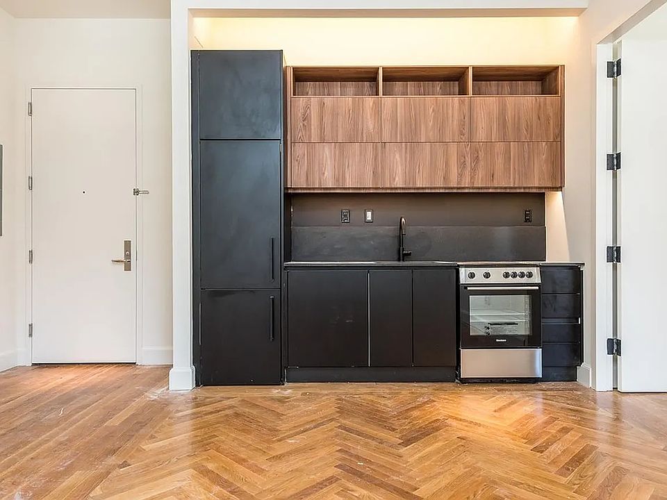 1st image of 1 Duffield St APT 105