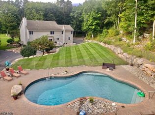 281 Lackawanna Dr, Andover, NJ 07821