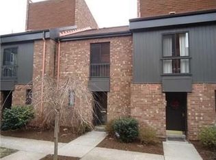 17 Foster Sq, Pittsburgh, PA 15212