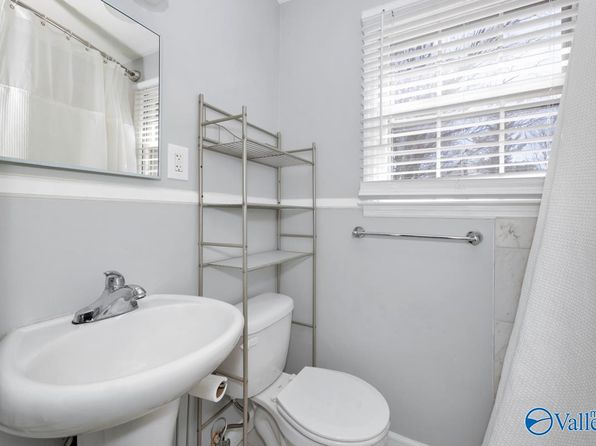 huntsville-alabama-92132369 picture