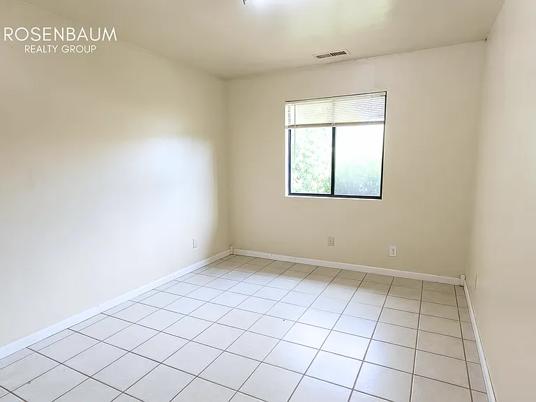 3442 N Greg Dr — Photo 11