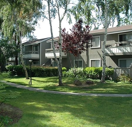 2nd image of 1611 Parkmoor Ave APT 144
