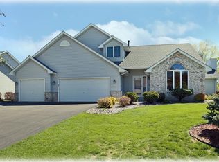 9410 Norwood Ln N, Maple Grove, MN 55369