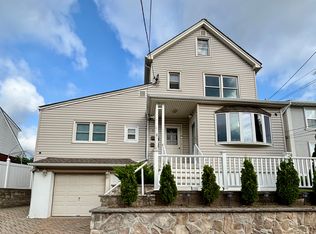 129 Burns Ave FLOOR 2, Lodi, NJ 07644