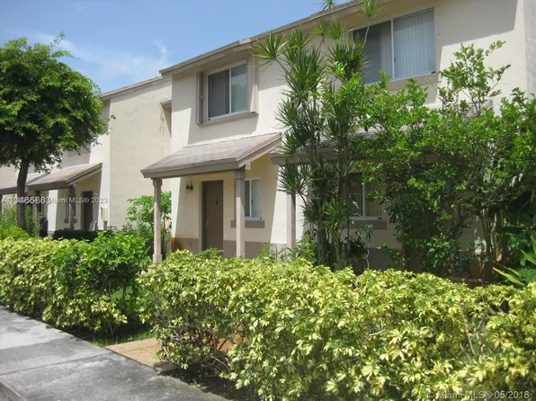 14020 NE 3rd Ct APT 4, Miami, FL 33161