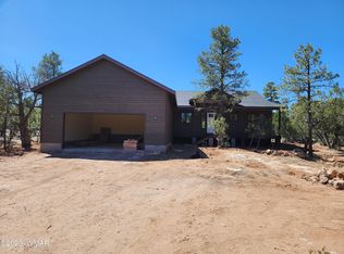 2217 Mountain Lion Ln, Overgaard, AZ 85933