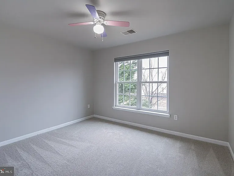 564 Woodruff Ln — Photo 29