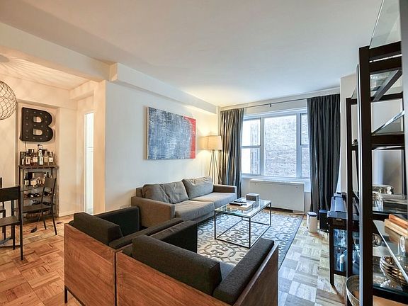 2nd image of 23 Greenwich Ave #5K
