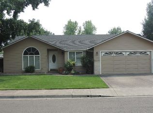 146 Keystone Ct, Central Pt, OR 97502