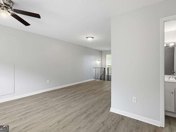 2nd image of 6981 Flagstone Dr