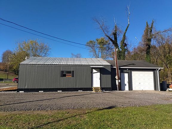 4th image of 3751 Harper Rd