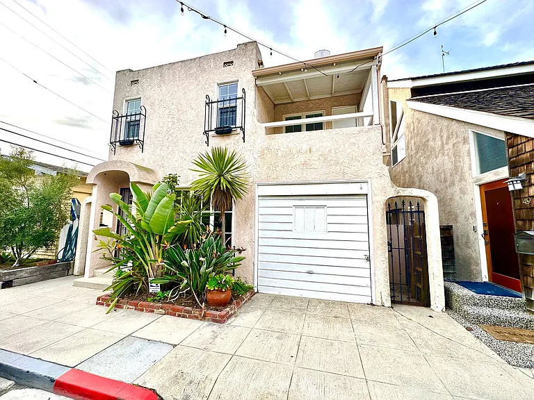 Stunning Ocean & Bay View Two-Story Home on the Long Beach Peninsula — Photo 40