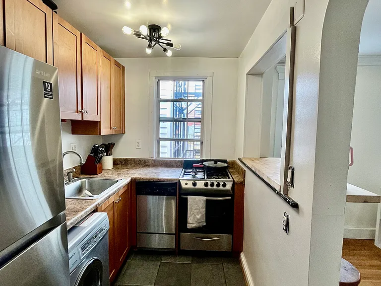 1441 Euclid St NW #304 — Photo 10