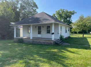 823 W Monroe St, Plymouth, IN 46563