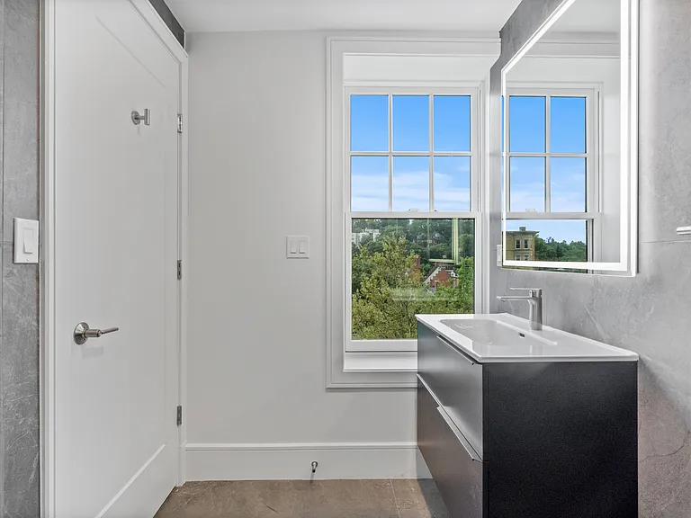 1588 Beacon St — Photo 16
