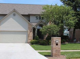 53068 W Ridge Dr, Chesterfield, MI 48051